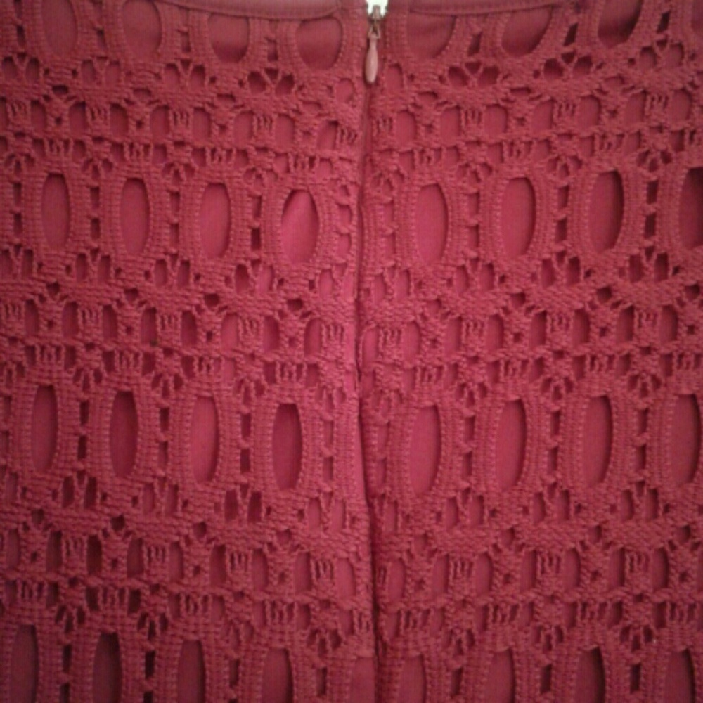 Dress - Picture 3 of 4